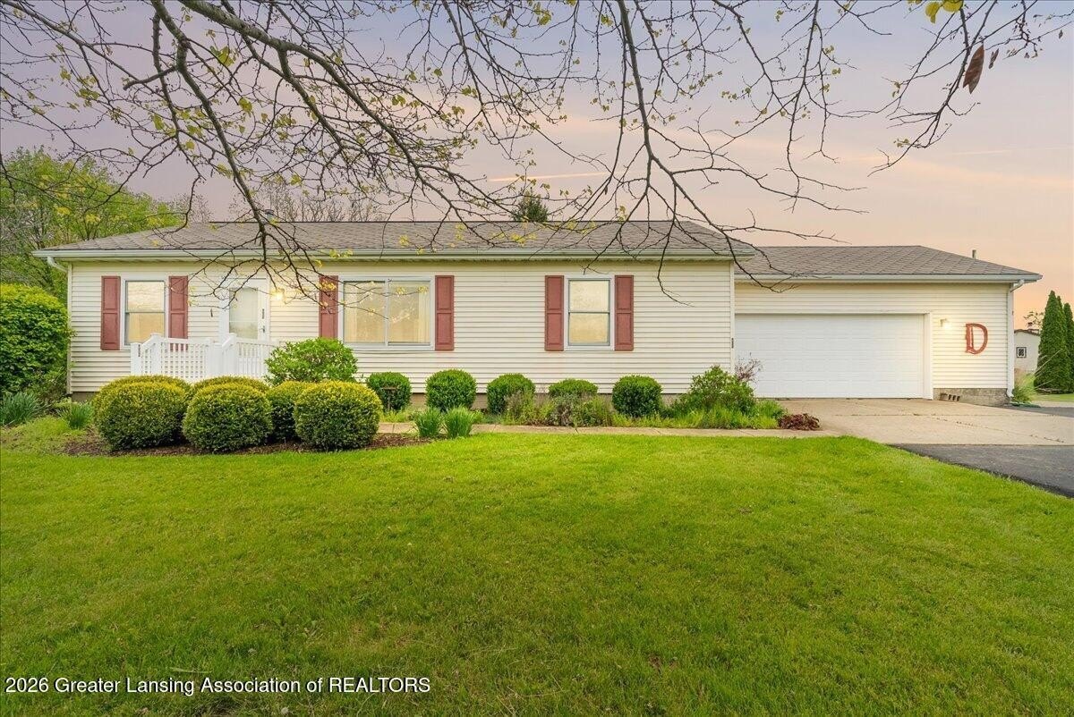 Exterior of 9215 S Clinton Trl, Eaton Rapids, MI